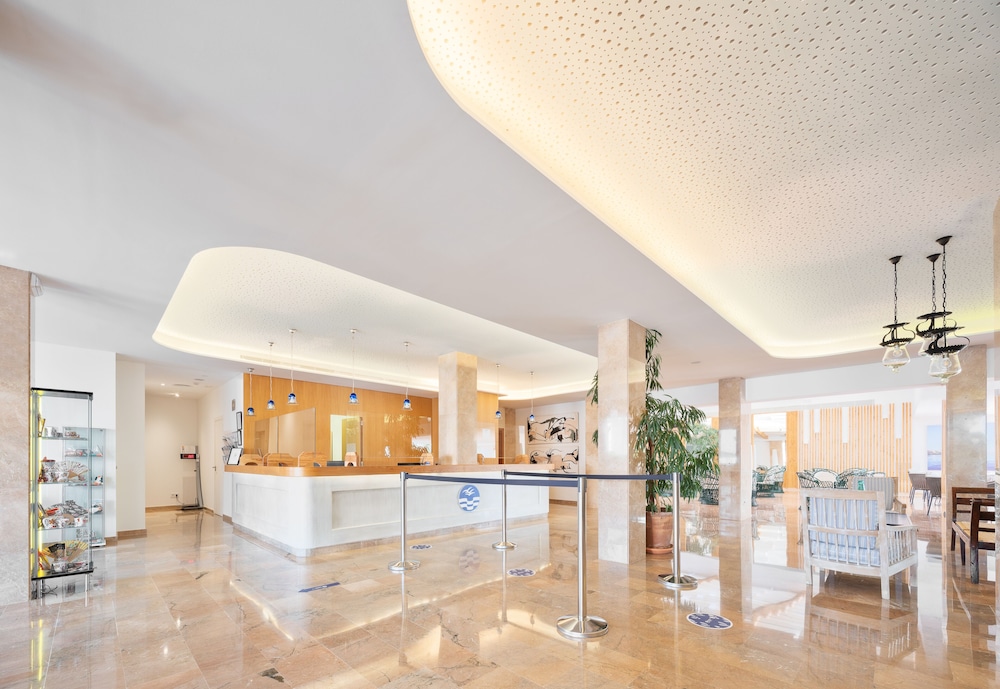 Puerto Azul Suite Hotel photo 3