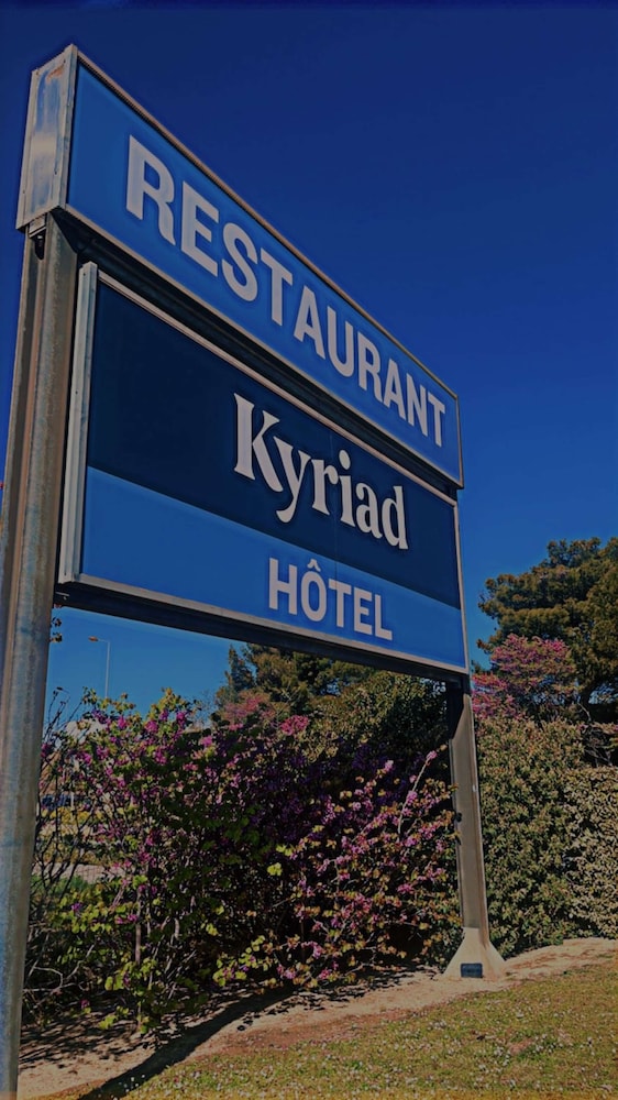Vitrolles Vacations - Kyriad Marseille - Vitrolles Aeroport - Property Image 10