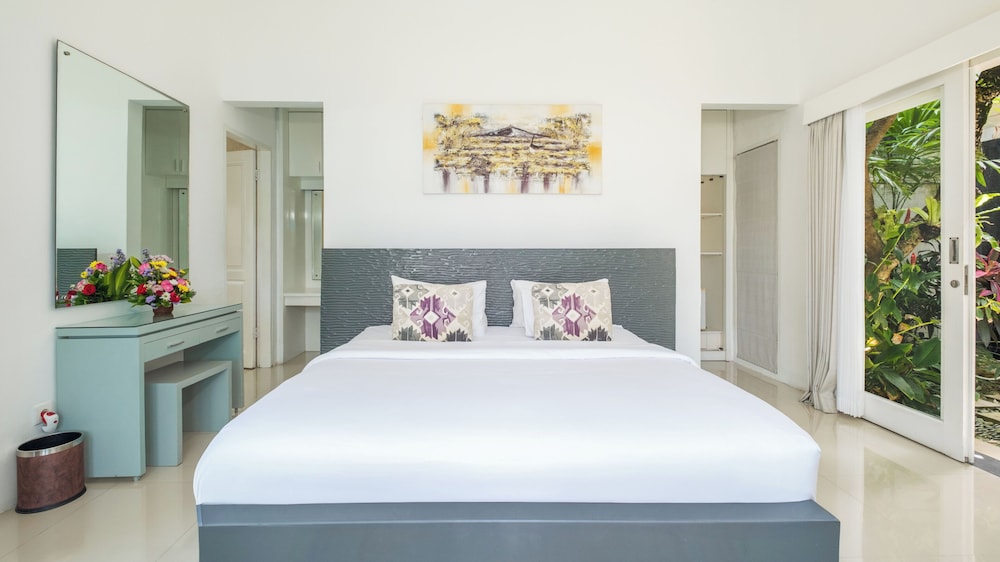 Villa Alun by Villa Finder