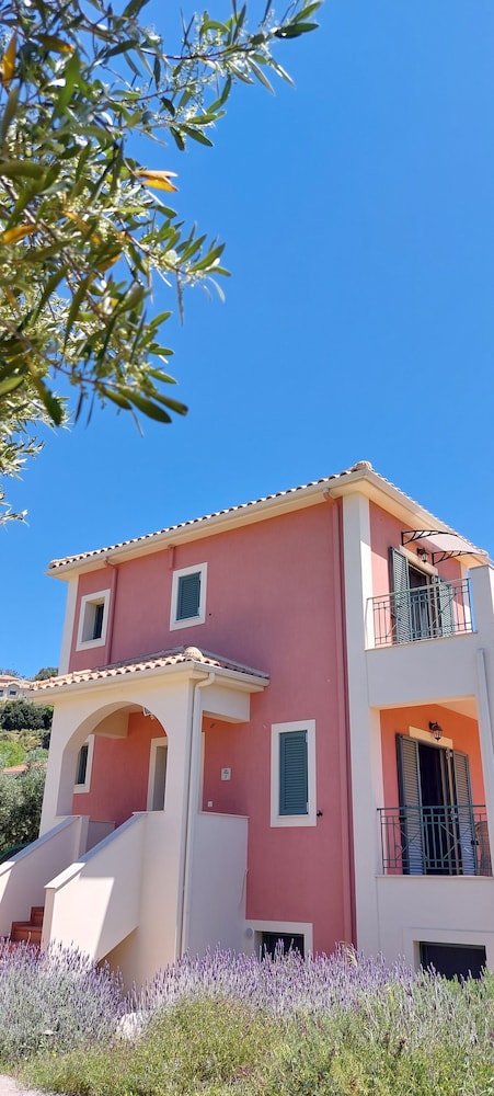 Villa Elaionas 1