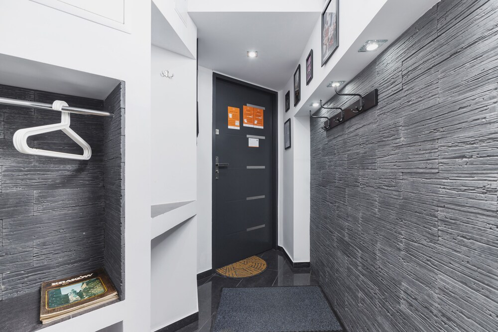 Apartment Lubelska Krakow by Renters view 4