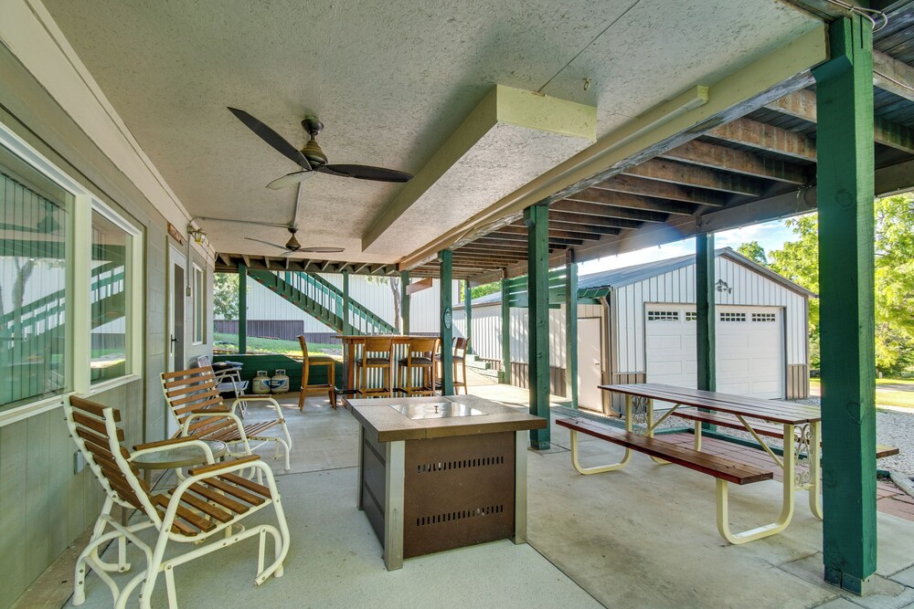 2-level Home w/ Deck: 1/2 Mi to Lake Mcconaughy! - Property Image 12