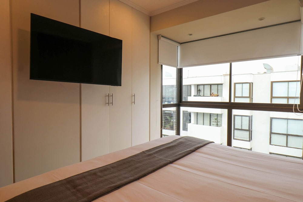 w Magnificent 3BR in the Heart of Barranco