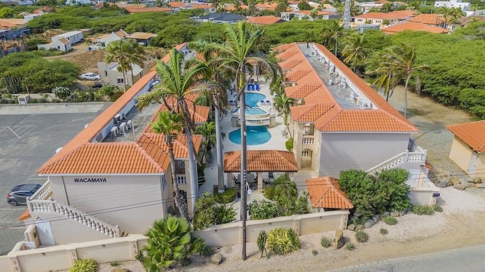 Cozy 1br1ba w Balcony Pool in Great Location