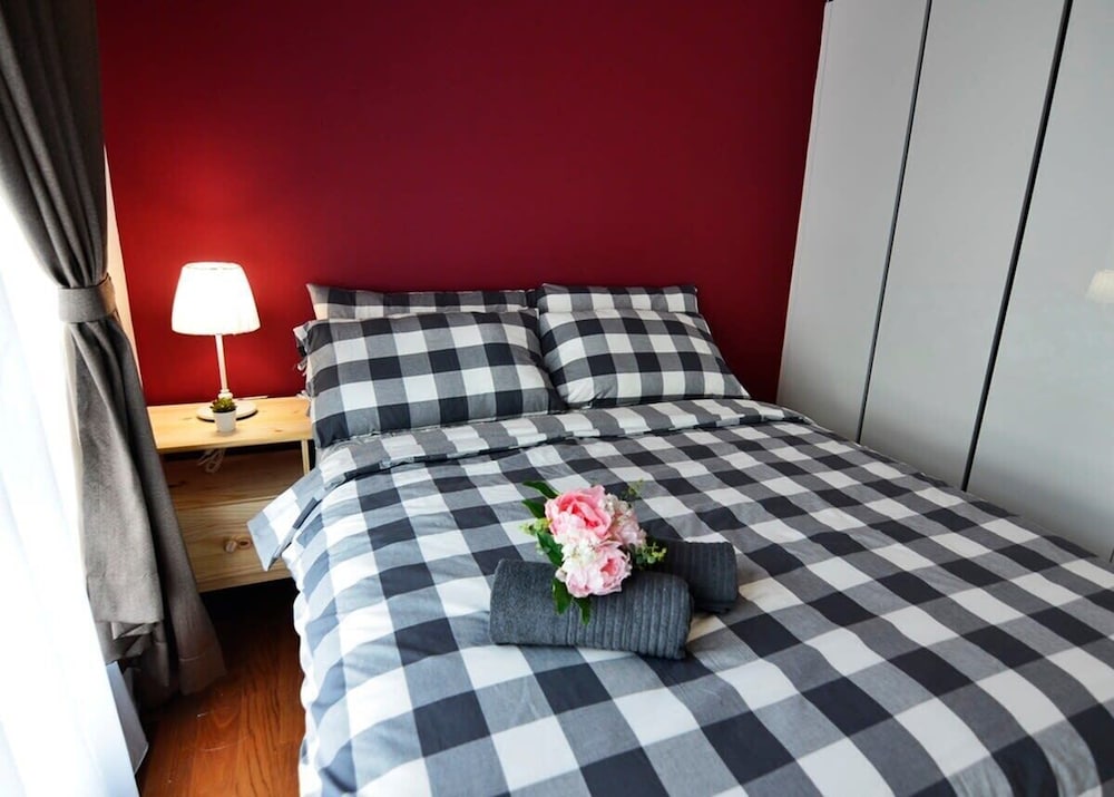 Comfy 2BR Tritower Suite Near JB Ciq, Jbcc & Capri
