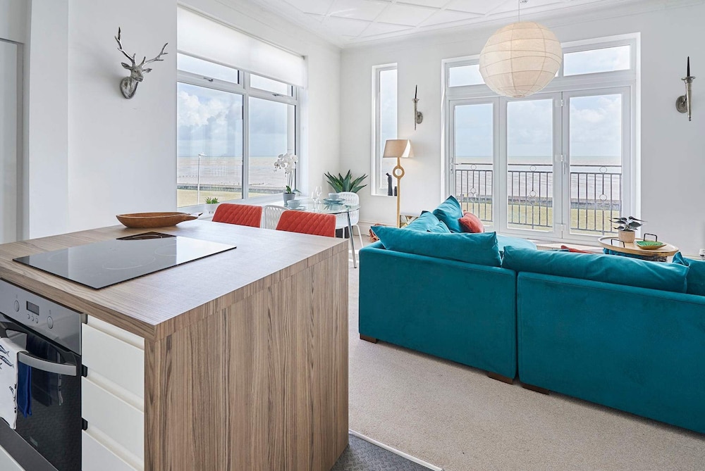 Host Stay Fishers Apartment