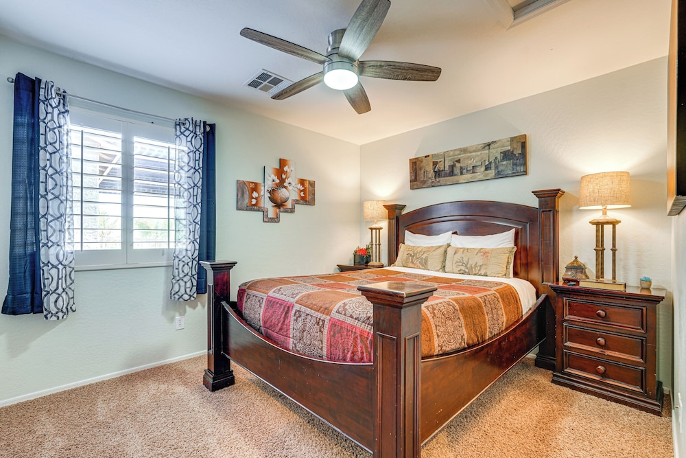 Spacious Family Oasis in Cave Creek!