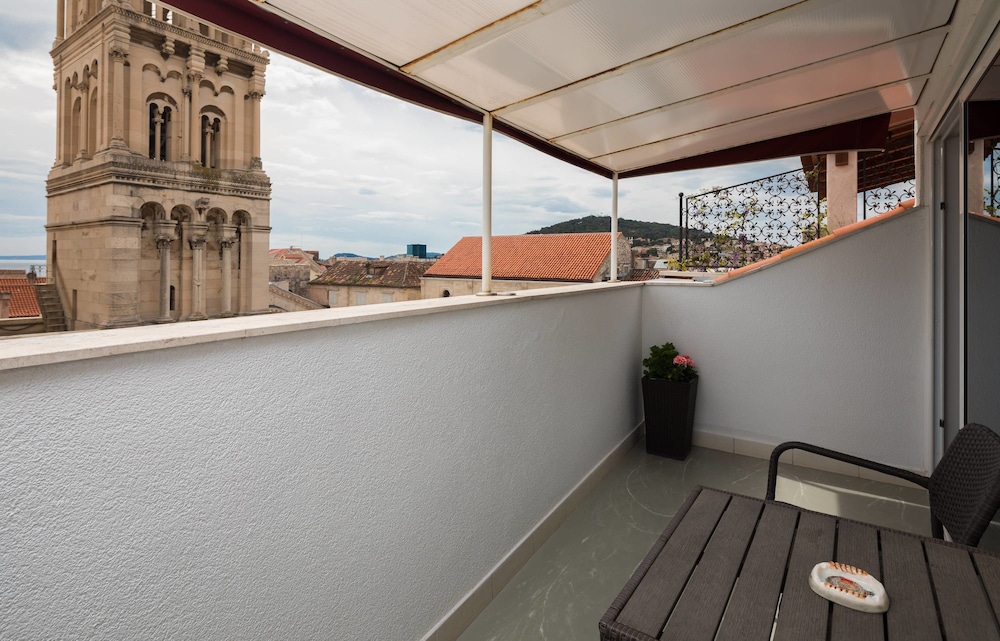 PLR Accommodation