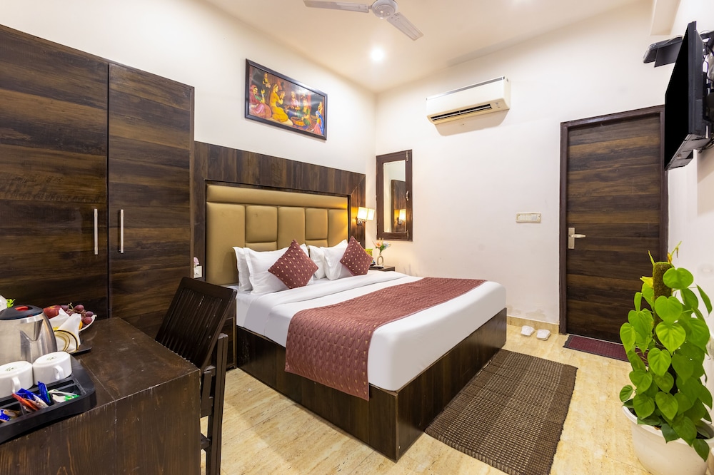 Hotel The Kiara - Complimentary Oneway Airport Transfer