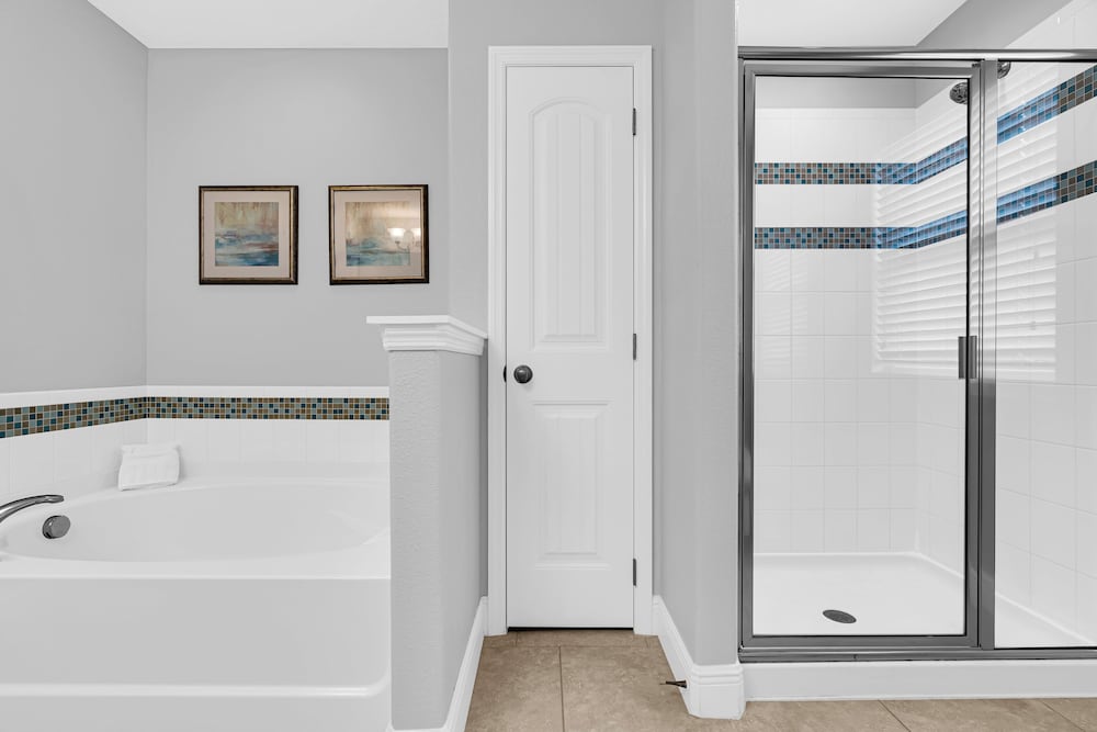 5Br Davenport Home W/ Pool & Private Hot Tub