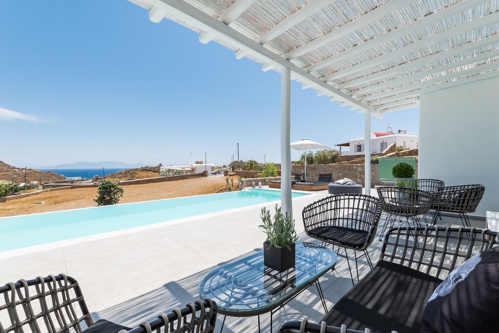 Dioni Villa Mykonos view 4