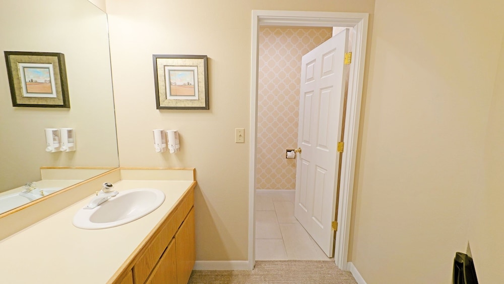 Mt Bachelor Village 328 B 1 Bedroom Condo