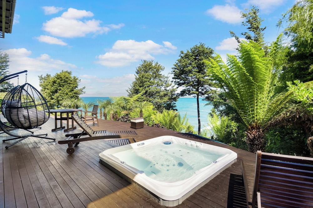 Exclusive Entire Lodge