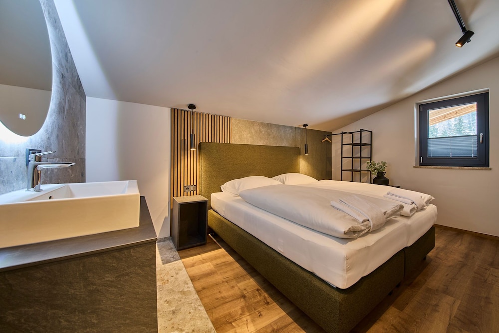 MiLa Apartments