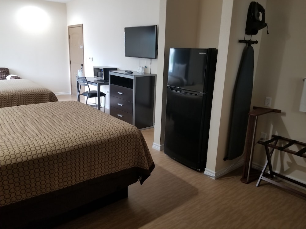 Scottish Inns & Suites