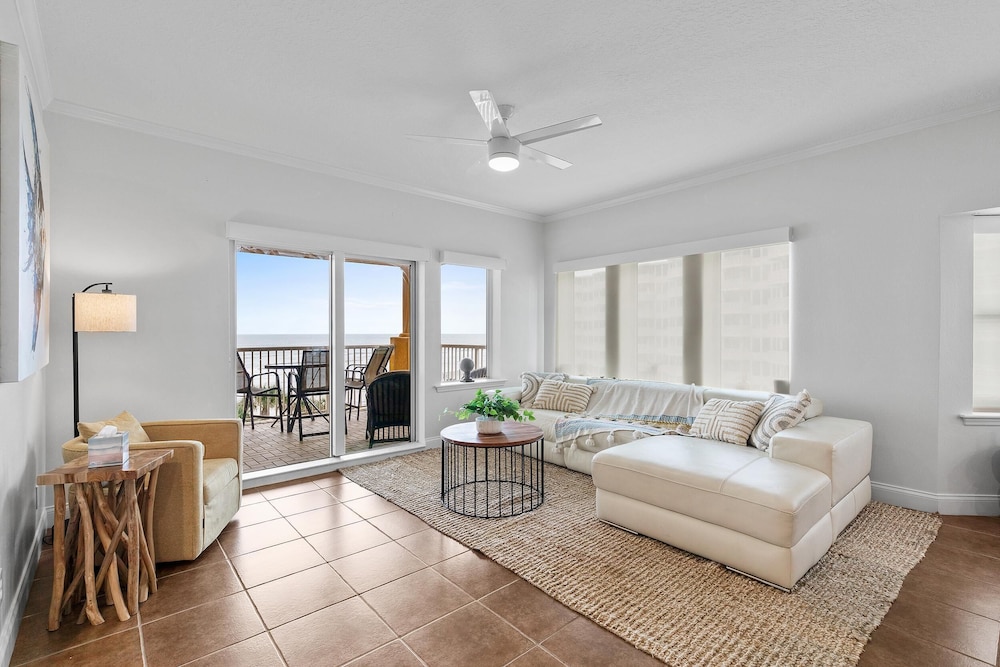 Atlantic Villas 402