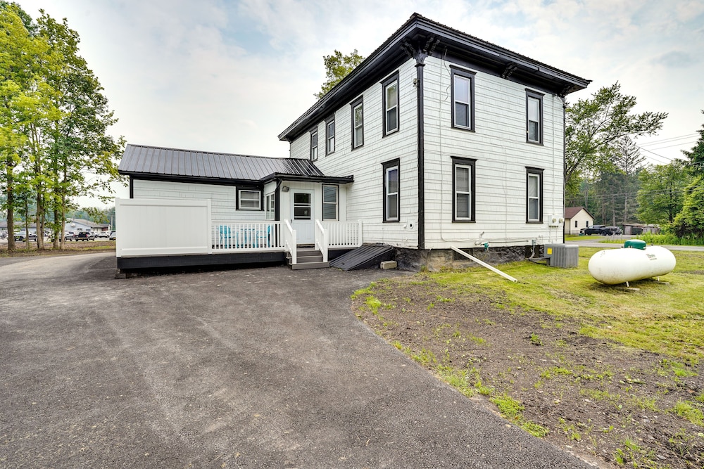 Upstate New York Vacation Rental w/ Hot Tub! view 5
