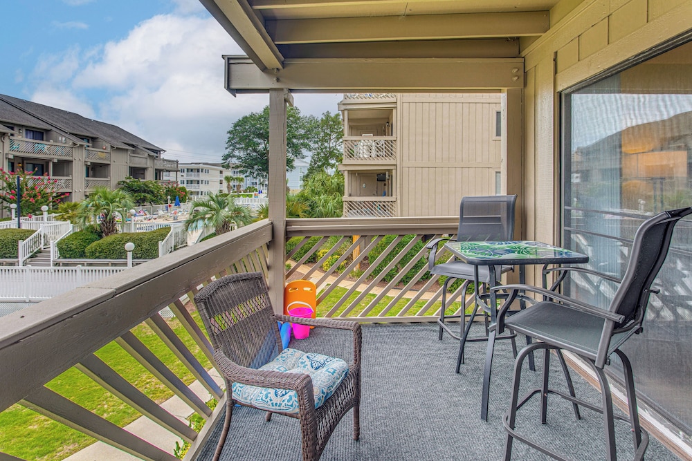 Poolside Fun + Ocean Strolls: Myrtle Beach Oasis!