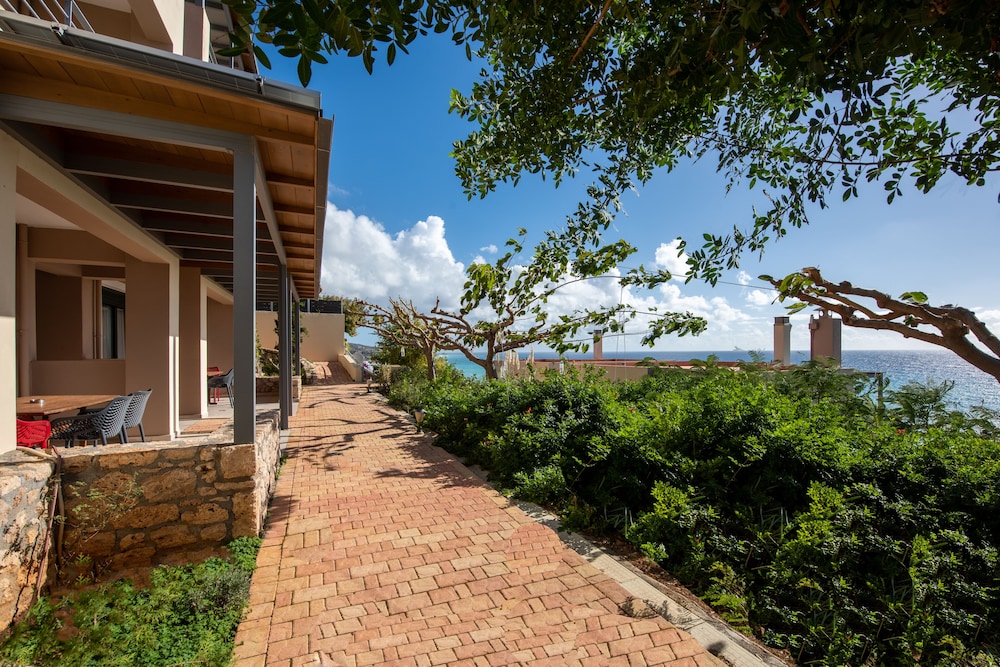 Portela Suites Kastri