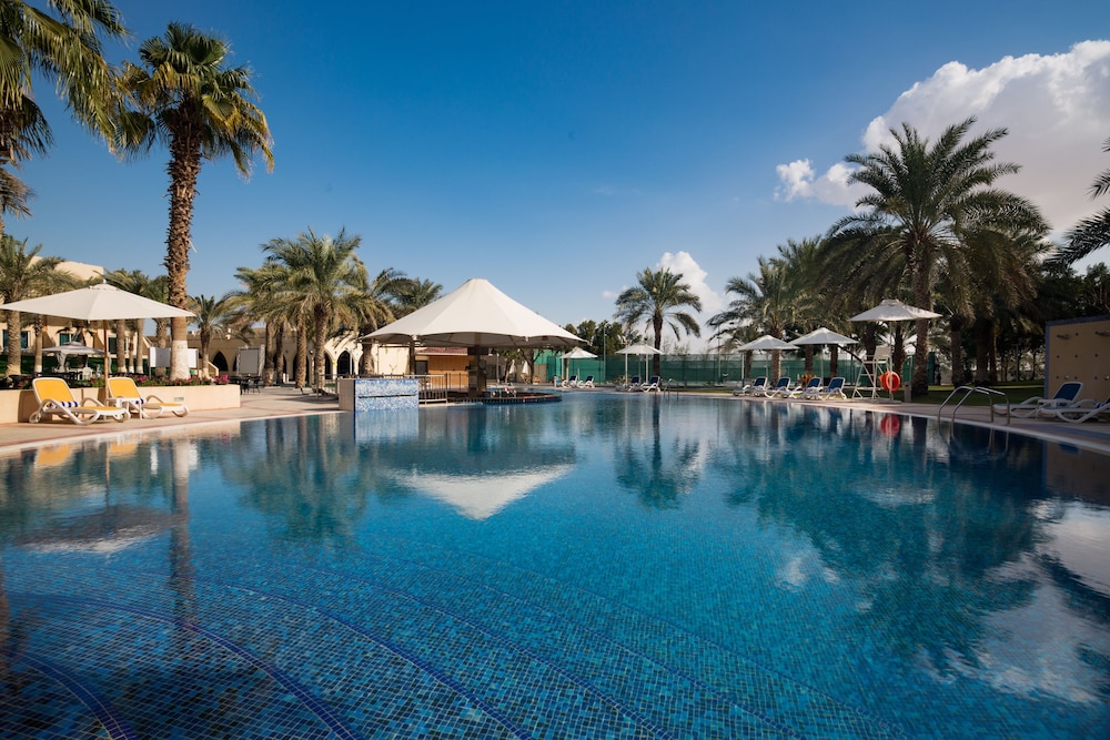 Abu Dhabi Vacations - Metropolitan Al Mafraq Hotel - Property Image 28