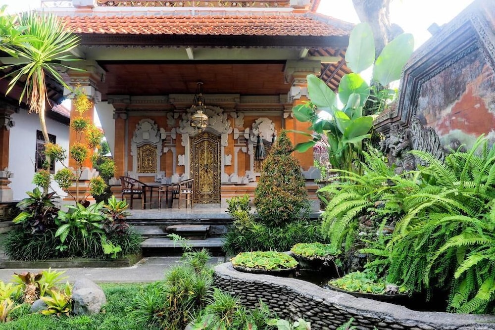 Puri Anyar Heritage