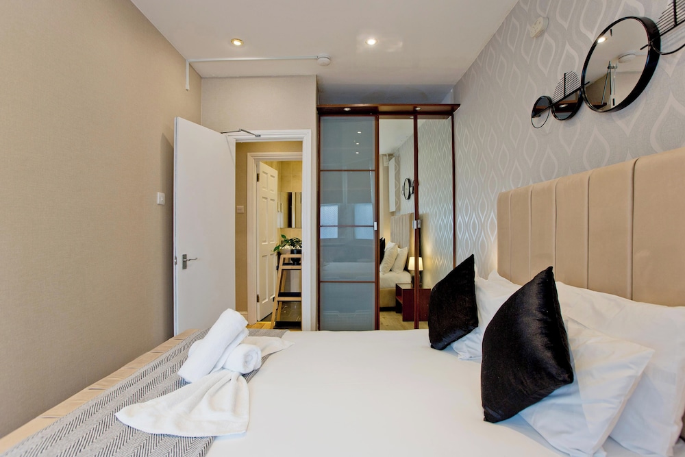 Imperial Earls Court Apartments