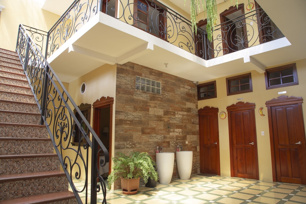 Guatemala City Vacations - Hotel Casa Salome - Property Image 16