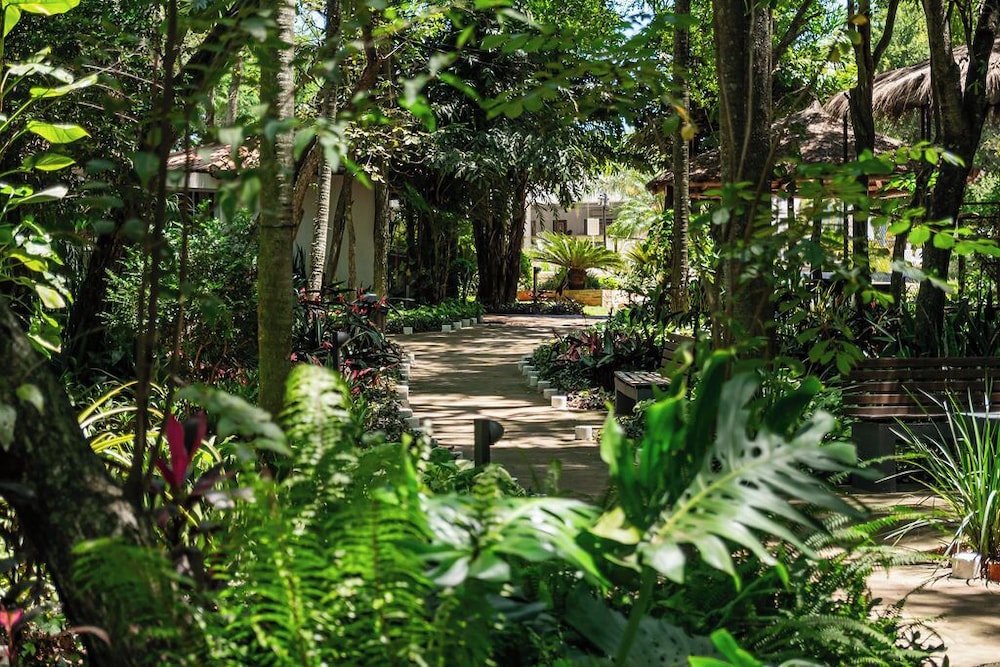 Papalo Resort Hotel