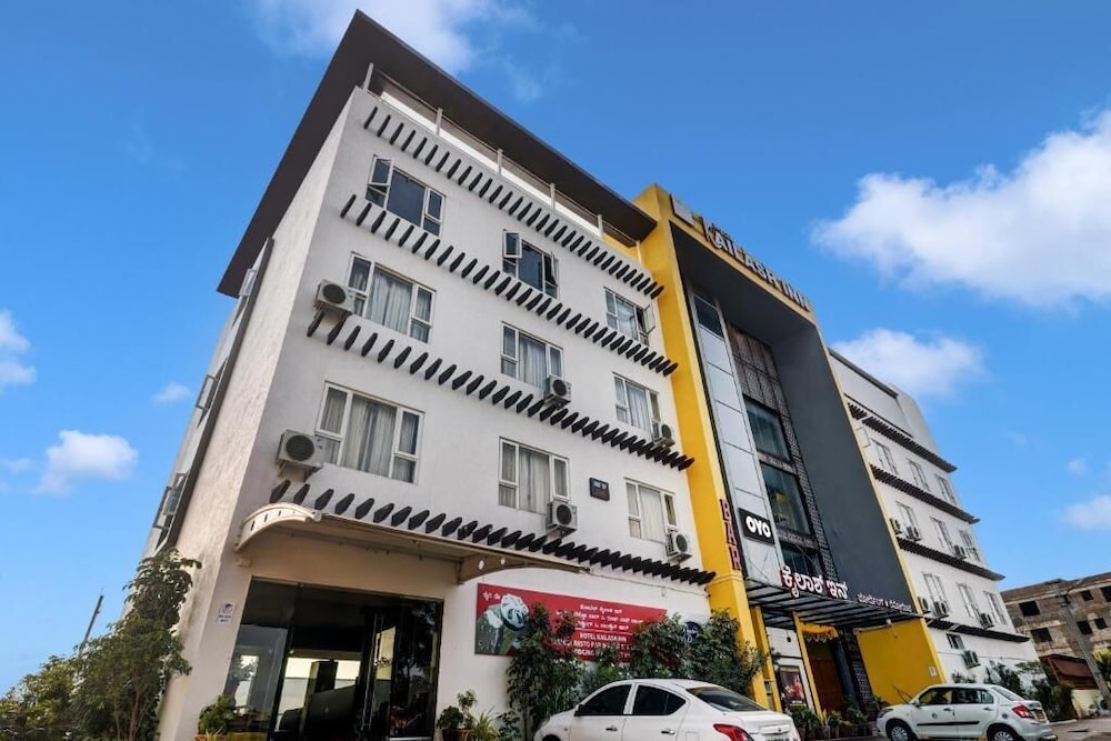 HOTEL KAILASH INN