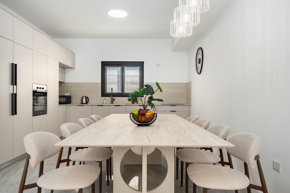 Eilat Sunny Elegant Home by Sea N' Rent