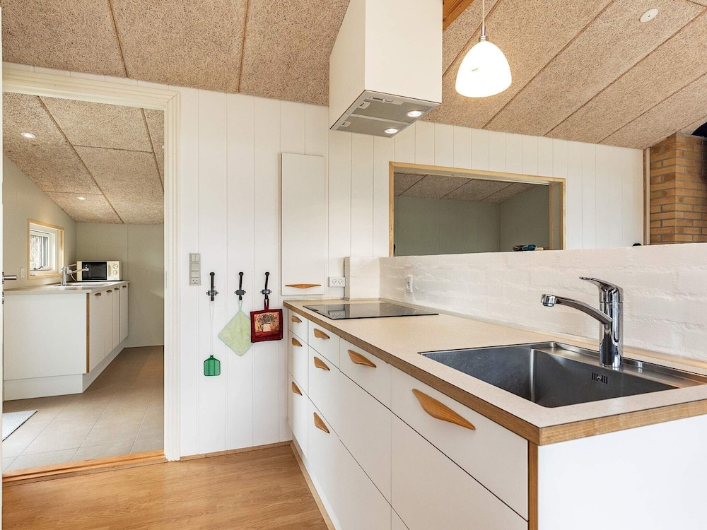 Cozy Holiday Home in Funen near Sea view 2