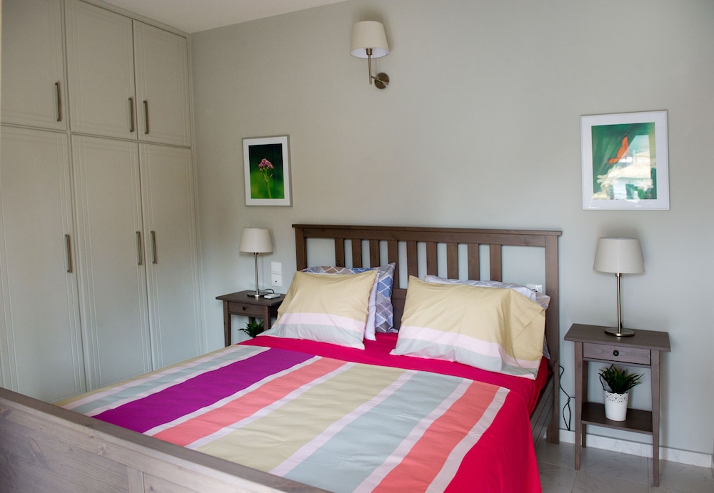 Regalo Apartments