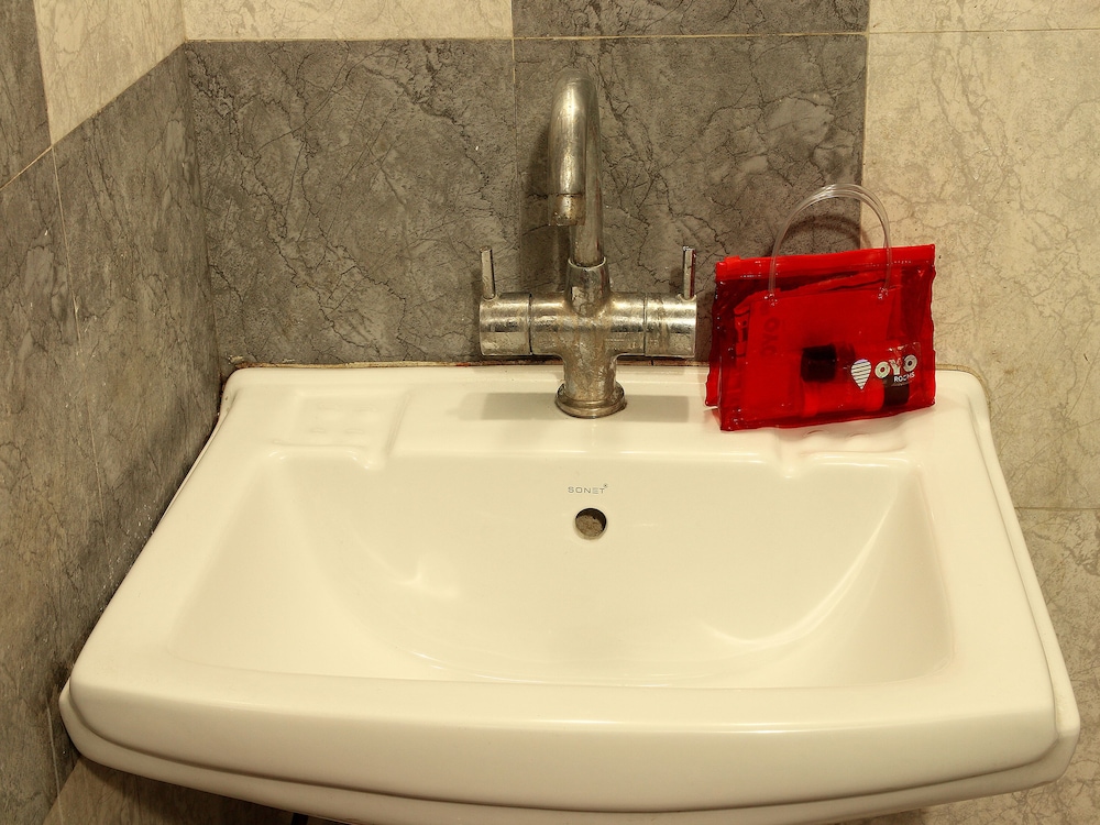 OYO 3634 Apartment RK Hospitality