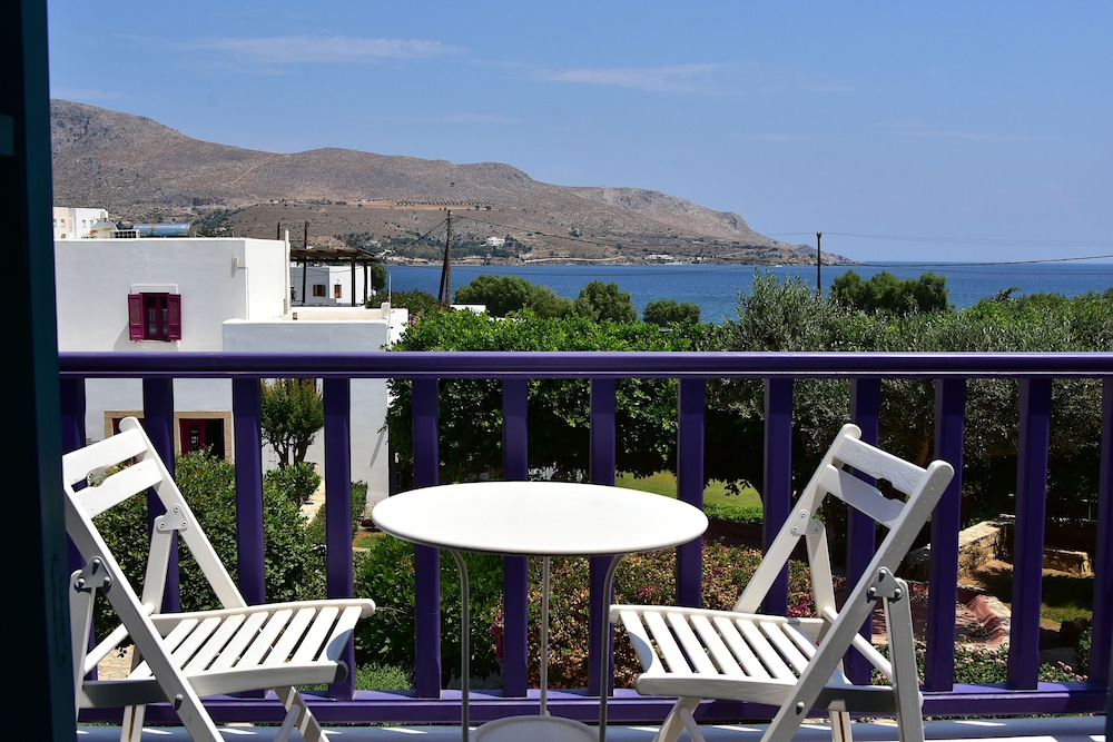 Hotel Nefeli
