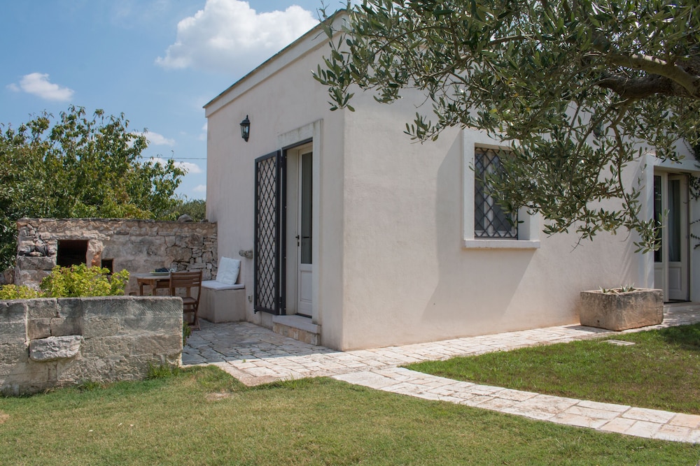 Casale Boara en Mottola — other