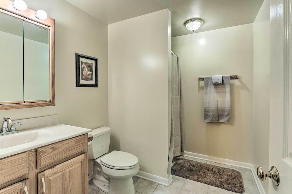 Charles Town Home w/ Private Pool Hot Tub - Property Image 13