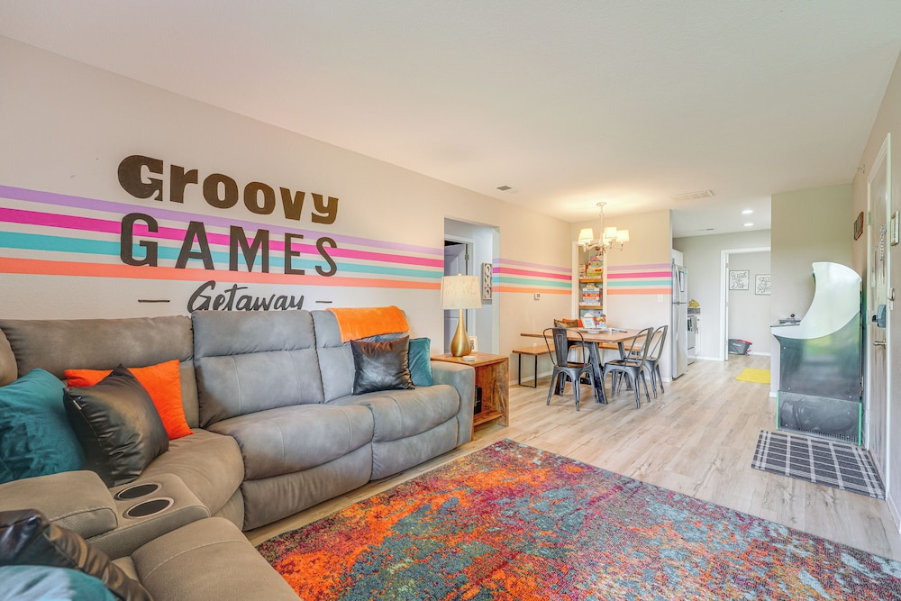 'groovy Games Getaway' Holiday Stay in Branson!