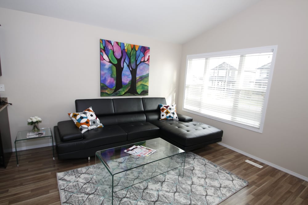 Hampton 3bd 2br near Airport
