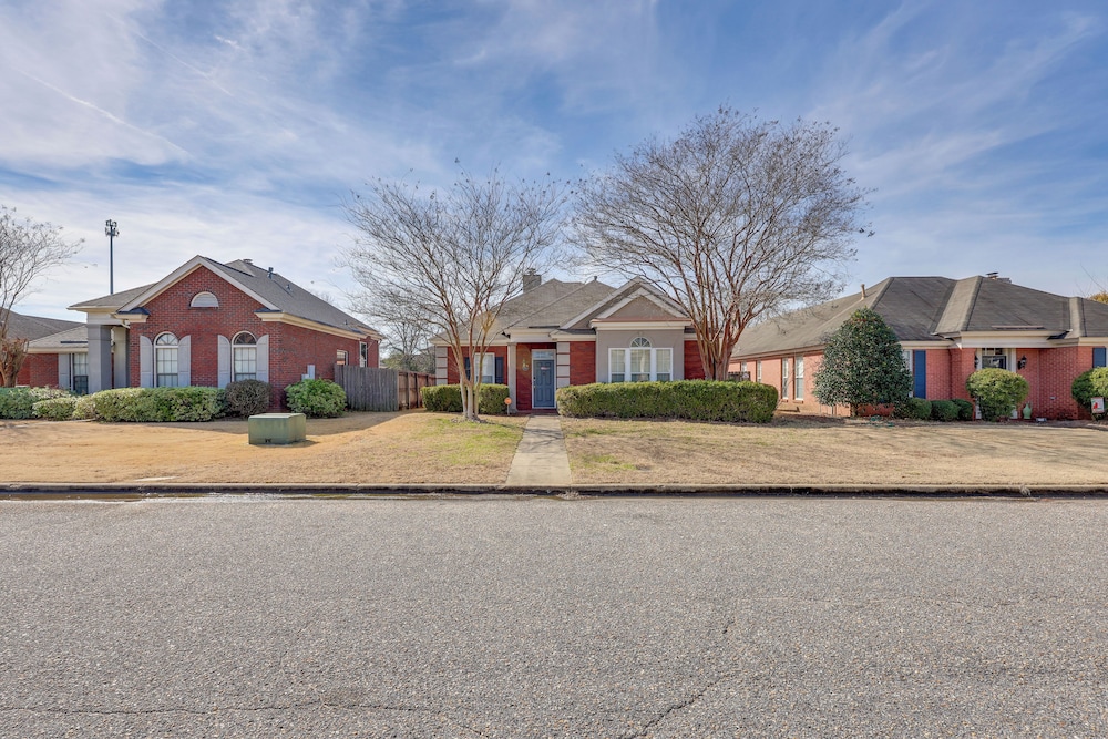 Home w/ Fenced Yard ~ 12 Mi to Dtwn Montgomery