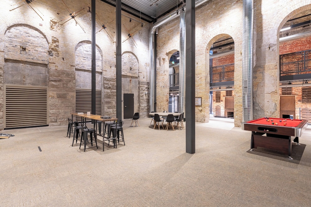 Brewery District Apartment Near Fiserv with Rooftop, Gym, and Parking