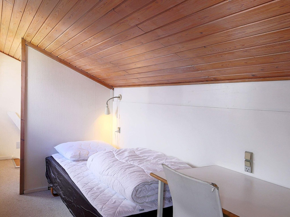 5 Person Holiday Home in Vaeggerlose view 3