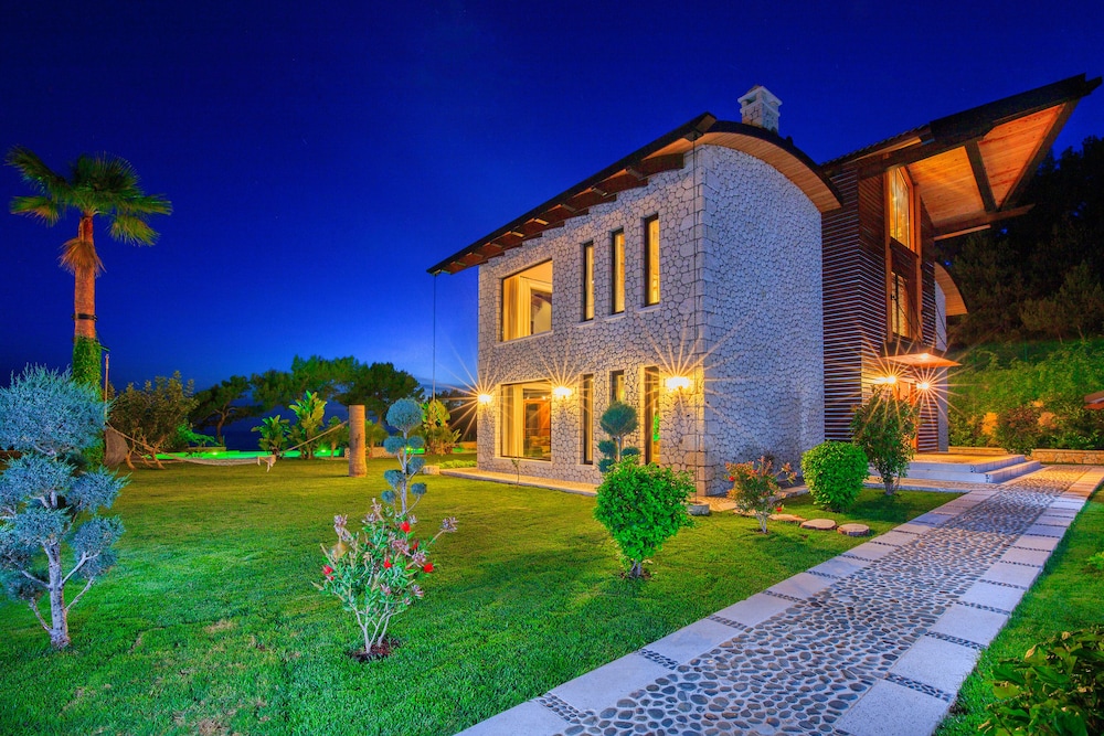 Gökçe Villa