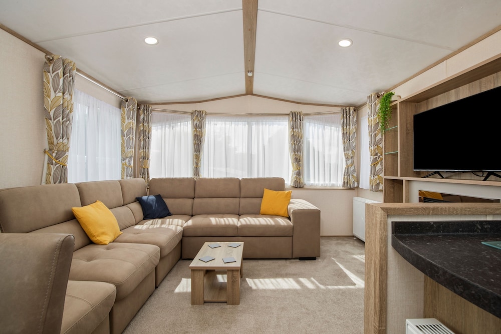 Maple - Near Folly Farm Cosy Retreat