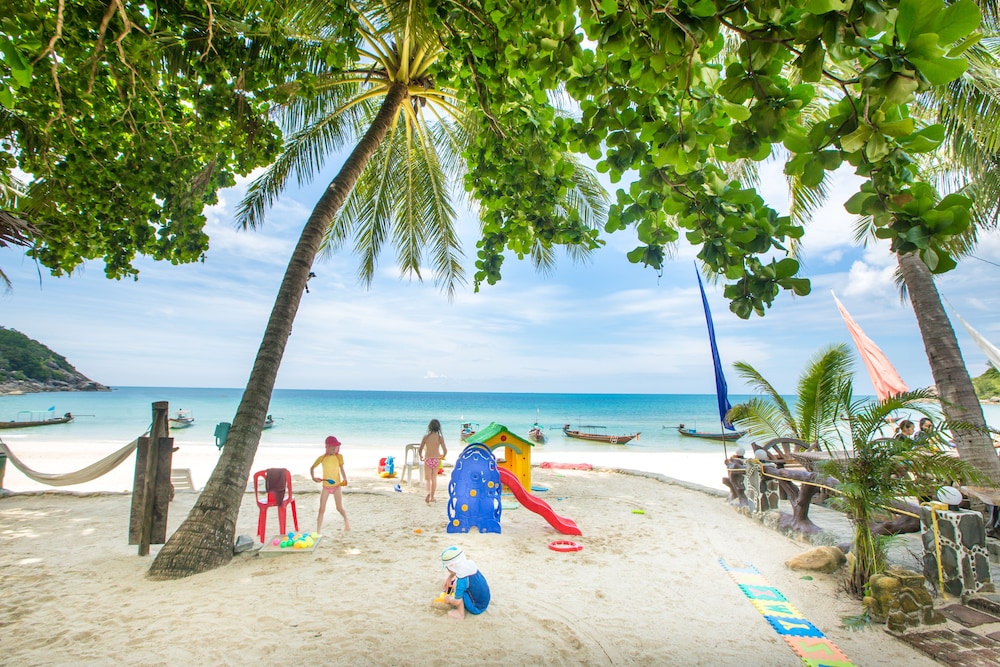 Bottle Beach 1 Resort