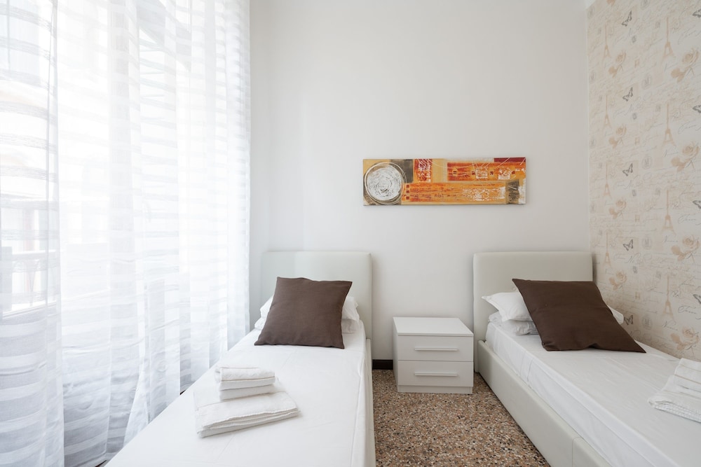 San Polo Canal View Apartments
