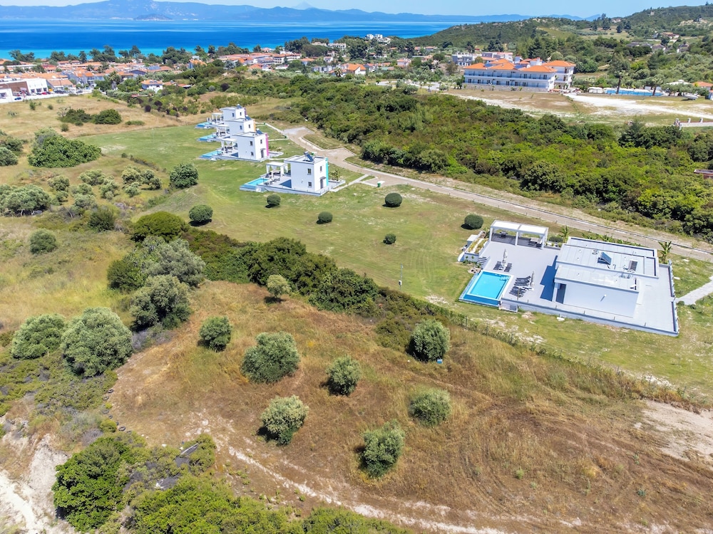 Continent Villas - Villa VIP