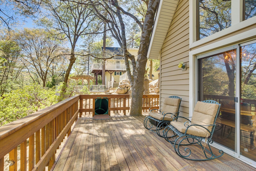 Chic Lake Arrowhead Retreat: 4 Seasons of Fun!