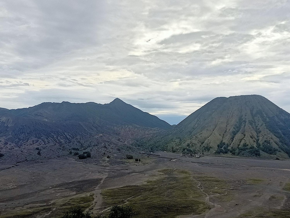 Istana Bromo Resort and Resto view 5