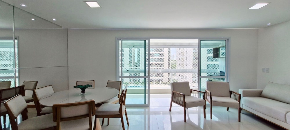 COALP0100 - Alphaville Residencial Lion