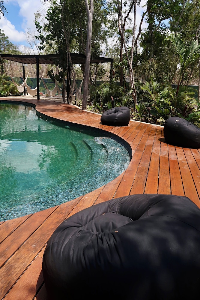 Karanda by Beach Please Tulum